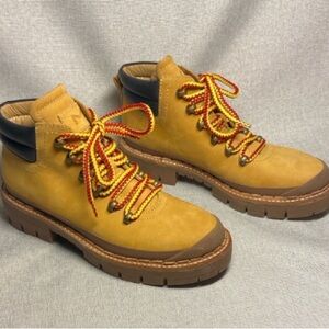 Marc Fisher LTD Cairy Hiking Boot Women's Size 7